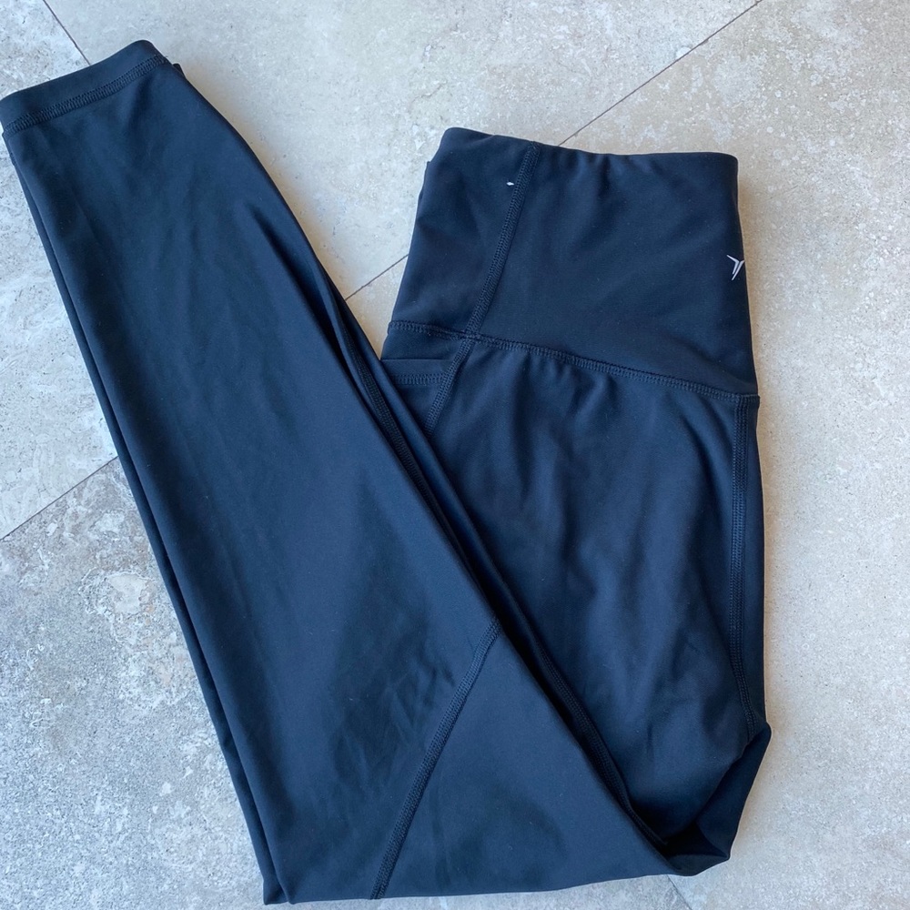 OLD NAVY: GO DRY LEGGINGS- NWOT